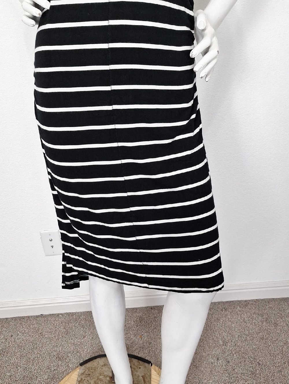 Liz Lange Maternity Black White Striped Boho Feminine High Low Midi Dress Size S - Picture 3 of 12